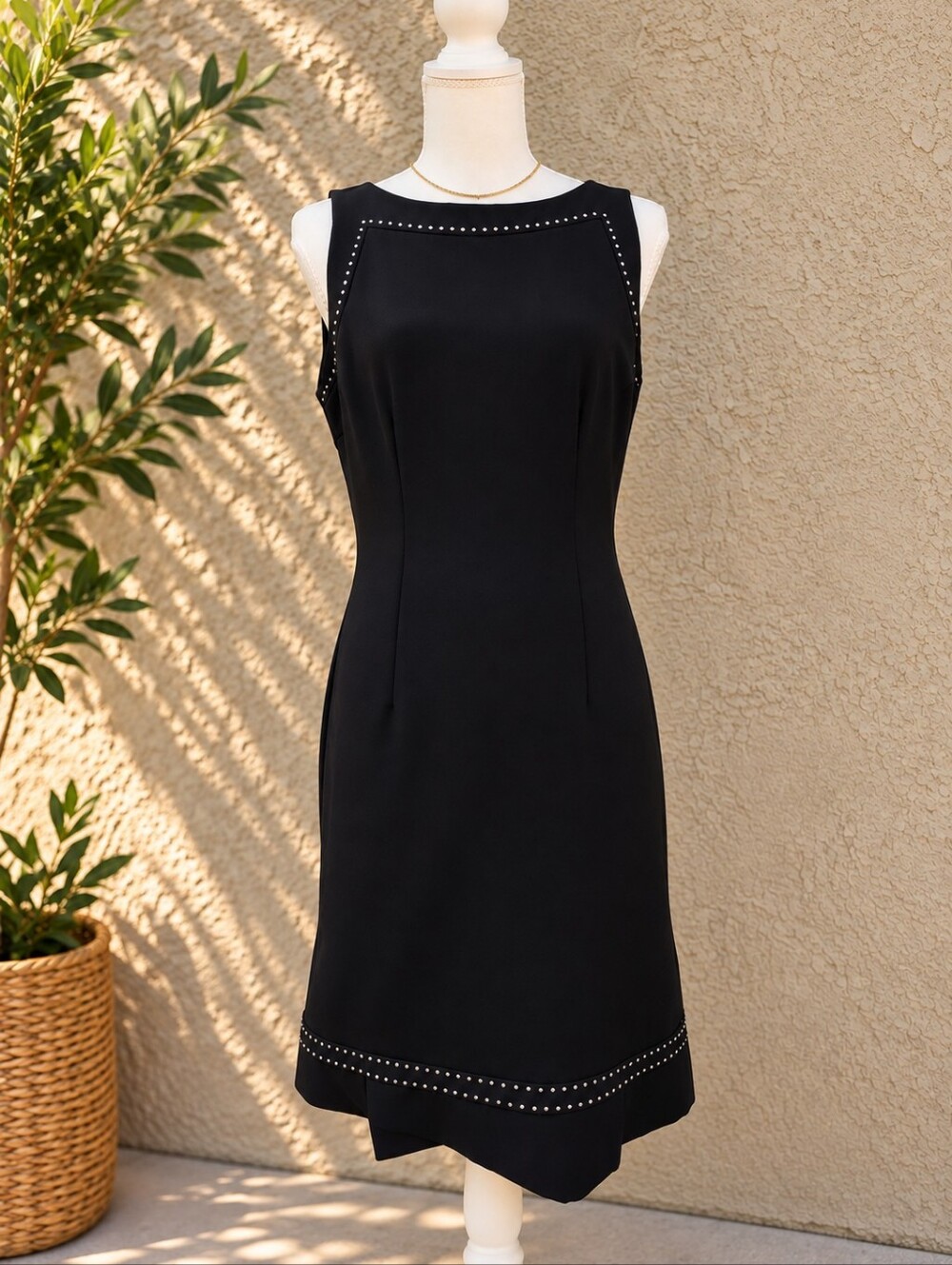C.D.C. Black Contrast Stitch Shift Dress Size 8 Y2K Minimalist LBD